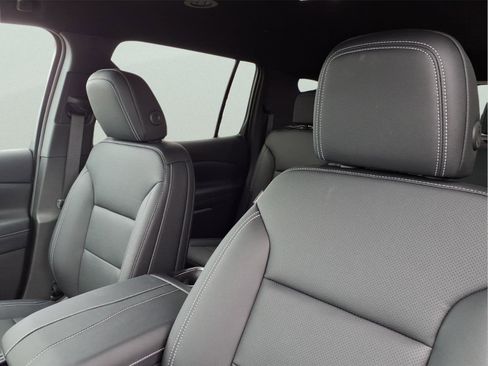 New 2026 Chevrolet Traverse LT w/ Midnight/Sport Edition image 17