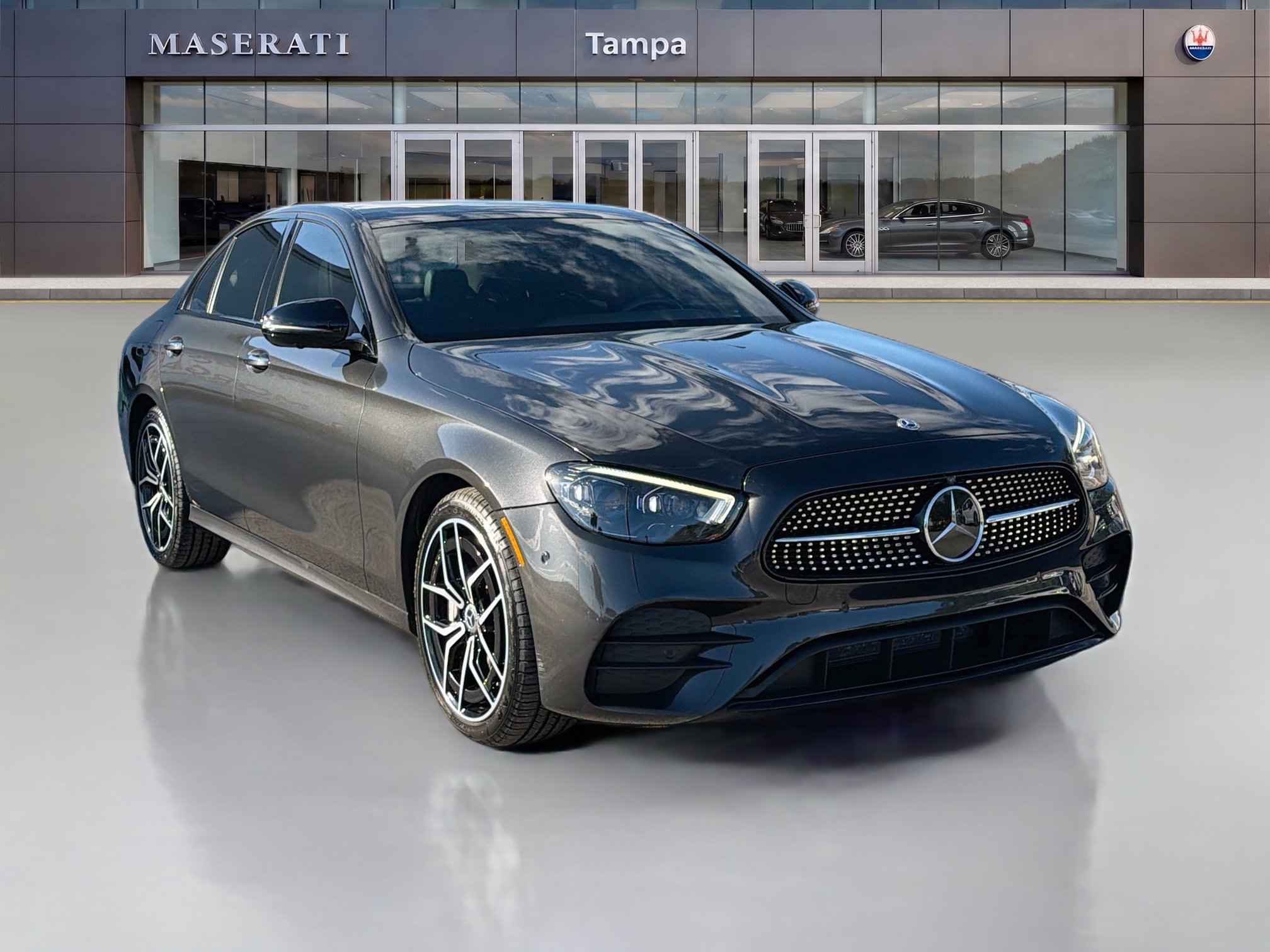 Used 2021 Mercedes-Benz E 450 4MATIC Sedan image 1