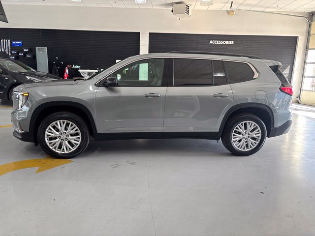 Used 2026 GMC Acadia Elevation w/ Elevation Premium Package AWD/4WD image 3