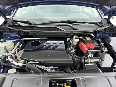 Used 2023 Nissan Rogue SV image 21