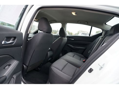 Used 2022 Nissan Altima 2.5 S image 17