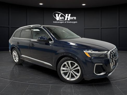 Used 2025 Audi Q7 3.0T Premium Plus w/ Premium Plus Package AWD/4WD image 1