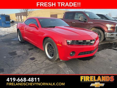 Used 2010 Chevrolet Camaro LS image 10