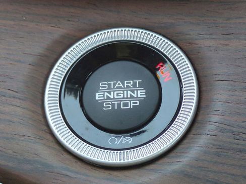 Used 2022 Jeep Grand Cherokee Summit w/ Adv Protech Group IV image 30