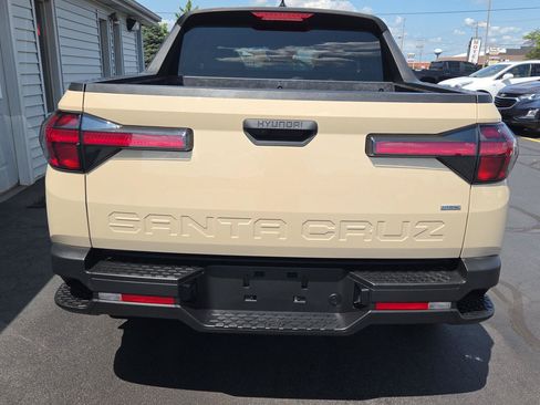 Used 2022 Hyundai Santa Cruz SEL AWD/4WD image 5