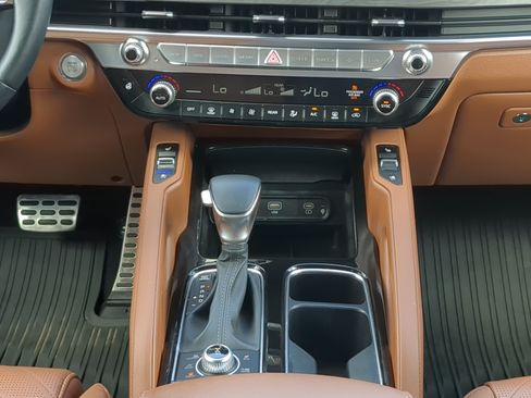 Used 2024 Kia Telluride SX X-Line AWD/4WD image 17