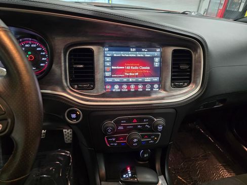 Used 2023 Dodge Charger Scat Pack w/ Daytona Edition Group RWD image 25