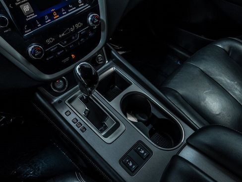 Used 2020 Nissan Murano SL w/ Moonroof Package image 18