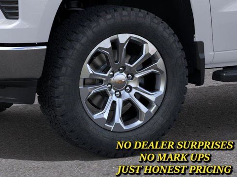 New 2026 Chevrolet Silverado 1500 LTZ w/ LTZ Premium Texas Edition AWD/4WD image 9