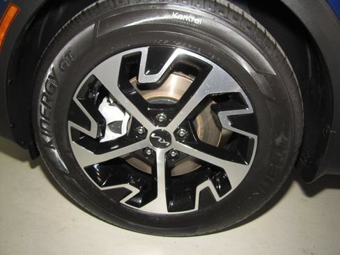 Used 2023 Kia Sportage EX FWD image 26