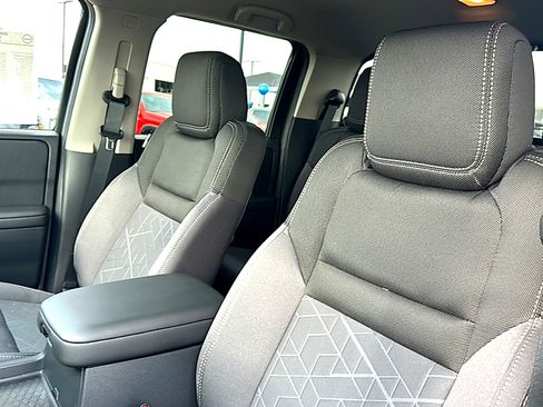 New 2026 Nissan Frontier SV w/ SV Convenience Package image 11