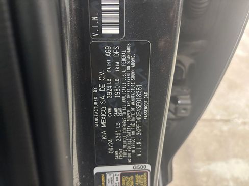 Used 2025 Kia K4 LXS image 28