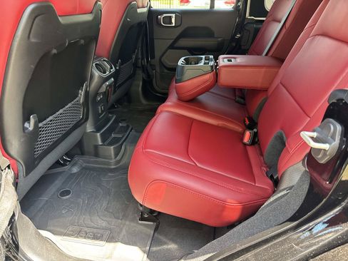 Used 2024 Jeep Wrangler Unlimited Rubicon 392 w/ Dual Top Group AWD/4WD image 14