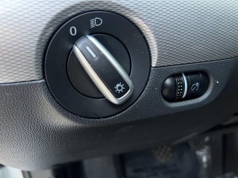 Used 2017 Volkswagen Jetta S image 19