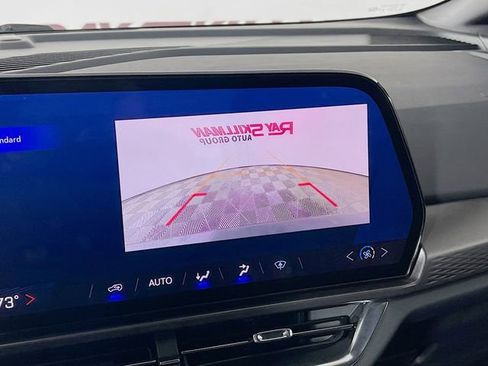 Used 2025 Chevrolet Equinox EV LT FWD image 18
