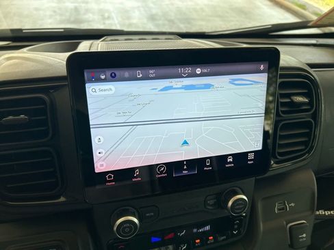 Used 2024 RAM ProMaster 3500 FWD image 10