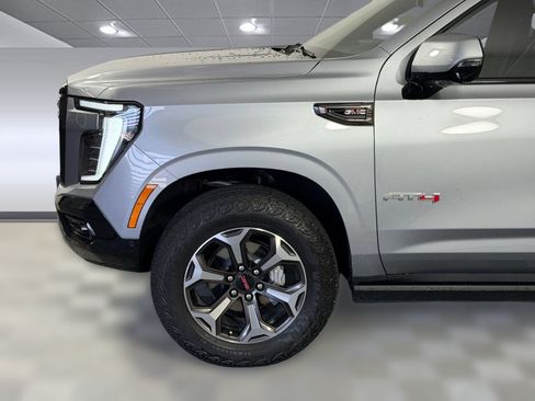 Used 2025 GMC Yukon AT4 Ultimate w/ LPO, Floor Liner Package AWD/4WD image 25