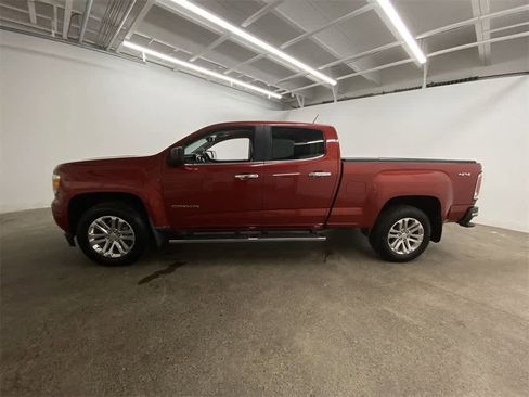 Used 2016 GMC Canyon SLT w/ Driver Alert Package image 3