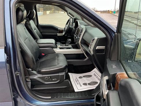 Used 2015 Ford F150 Lariat image 36