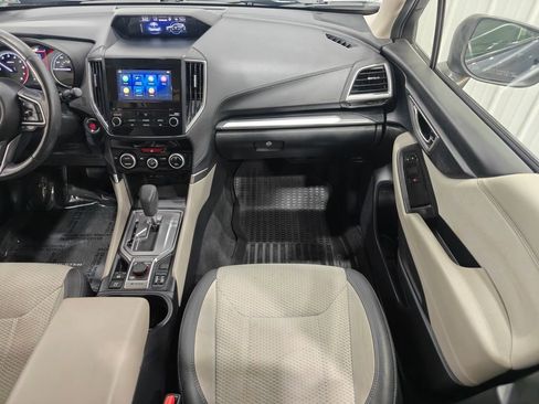 Used 2022 Subaru Forester Premium AWD/4WD image 24