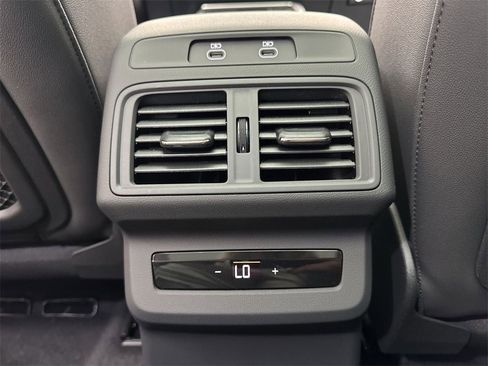 New 2025 Audi Q5 Premium Plus image 25