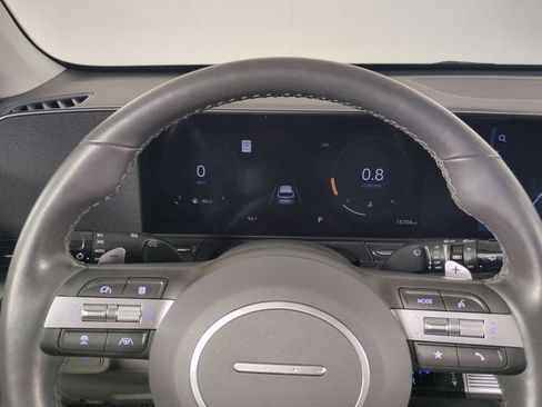 Used 2024 Hyundai Kona Limited AWD/4WD image 36