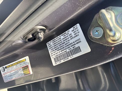 Used 2017 Honda CR-V EX-L image 36