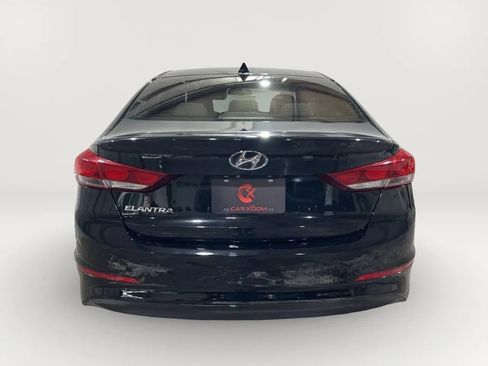 Used 2018 Hyundai Elantra SEL image 5