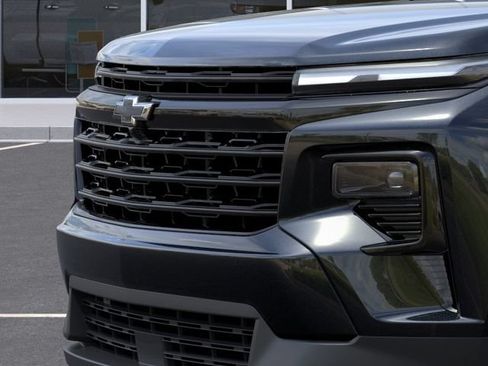 New 2026 Chevrolet Traverse LT w/ Midnight/Sport Edition FWD image 13