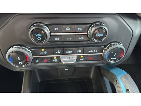Used 2022 Ford Bronco Wildtrak AWD/4WD image 16