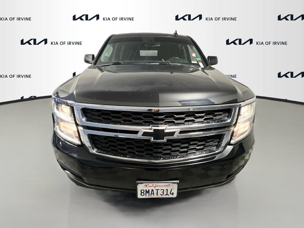 Used 2019 Chevrolet Suburban LT w/ LT Midnight Edition RWD image 2