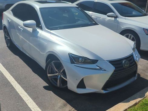 Used 2018 Lexus IS 300 w/ Comfort Package RWD image 1