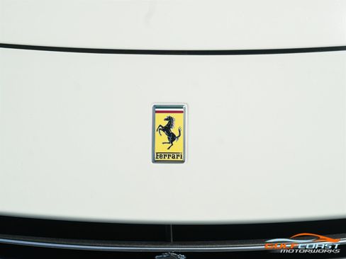 Used 2017 Ferrari California T RWD image 3