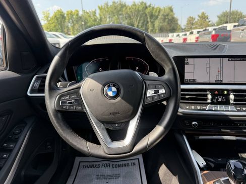 Used 2020 BMW 330i Sedan w/ Premium Package RWD image 22