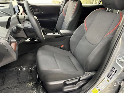 Used 2024 Toyota Prius Prime FWD image 14