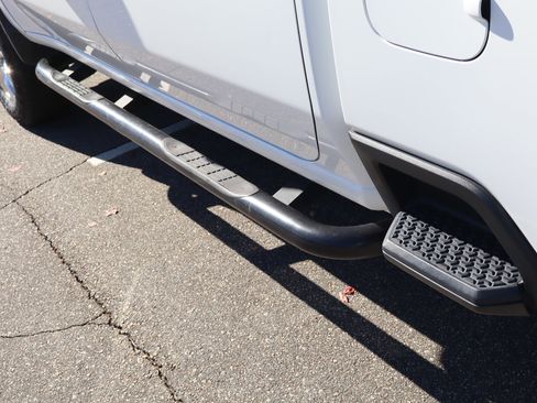 Used 2020 Chevrolet Silverado 2500 LTZ image 38