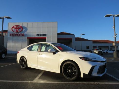 Certified 2026 Toyota Camry SE w/ Convenience Package image 14