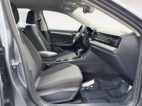 Used 2025 Volkswagen Jetta S FWD image 10