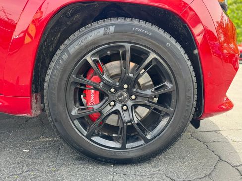 Used 2018 Jeep Grand Cherokee SRT AWD/4WD image 36