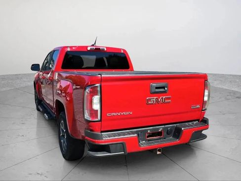 Used 2015 GMC Canyon SLE w/ All-Terrain Package image 7