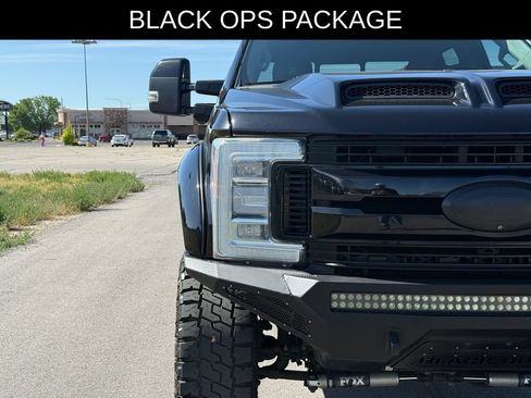 Used 2019 Ford F250 Lariat w/ Lariat Ultimate Package AWD/4WD image 6