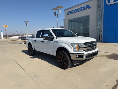 Used 2020 Ford F150 XLT w/ Trailer Tow Package image 3