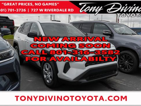 Used 2023 Toyota RAV4 LE AWD/4WD image 1