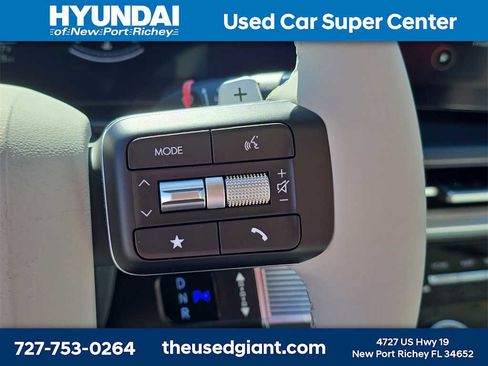 New 2026 Hyundai Santa Fe SE image 25