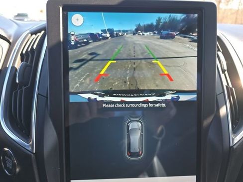 Used 2022 Ford Edge Titanium w/ Equipment Group 301A image 17