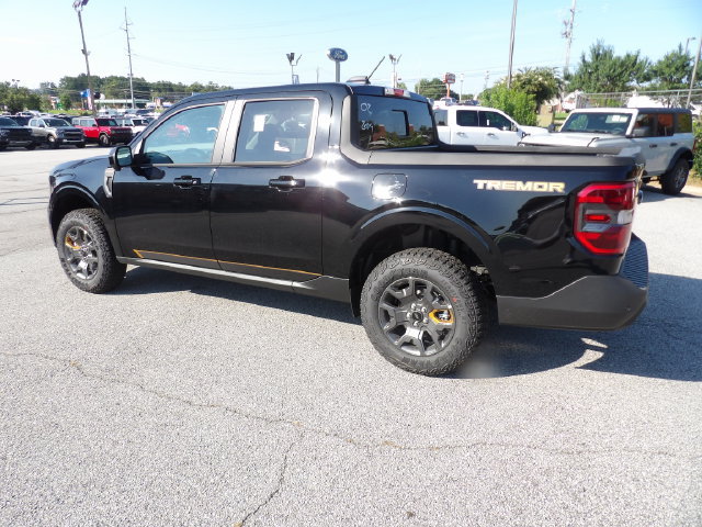 New 2026 Ford Maverick Tremor AWD/4WD image 9