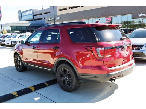 Used 2019 Ford Explorer Sport w/ Equipment Group 401A image 6