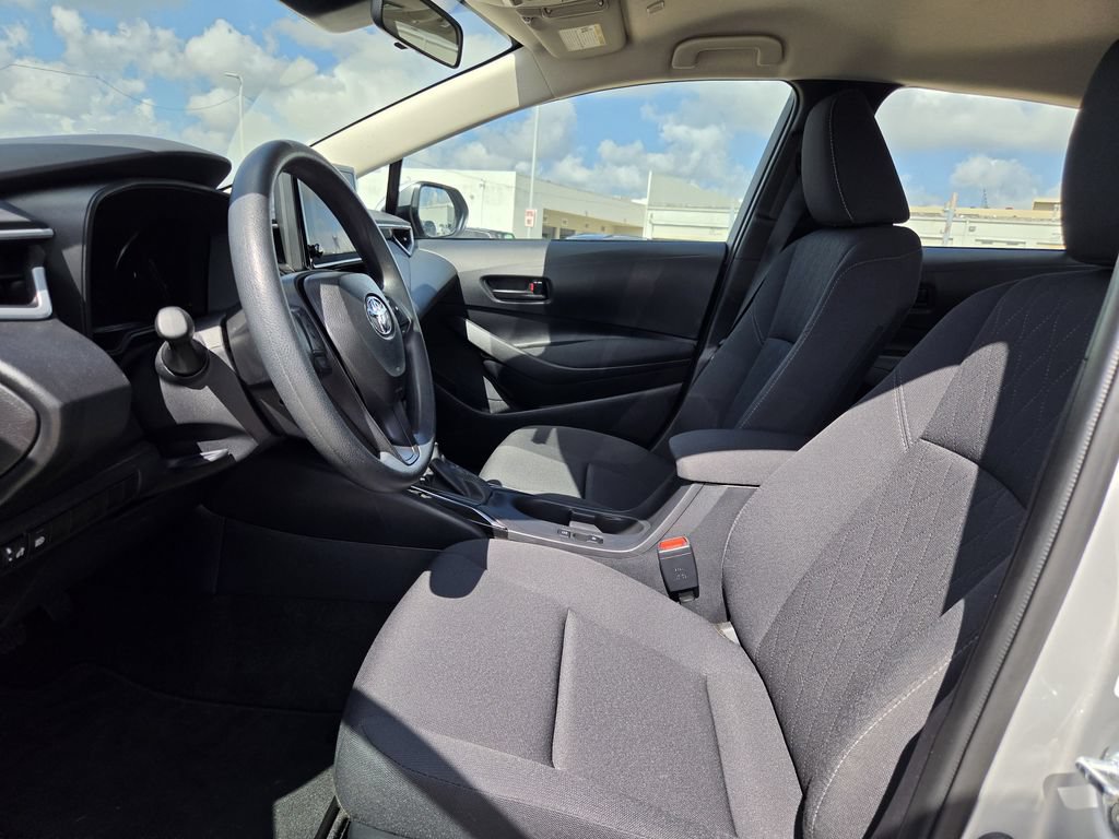 Used 2026 Toyota Corolla LE FWD image 25
