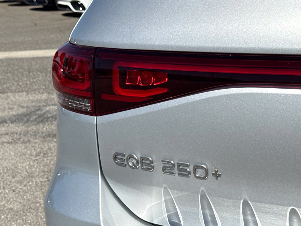 Certified 2023 Mercedes-Benz EQB 250+ image 14