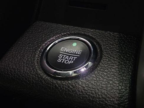 Used 2020 Ford F150 Lariat image 43